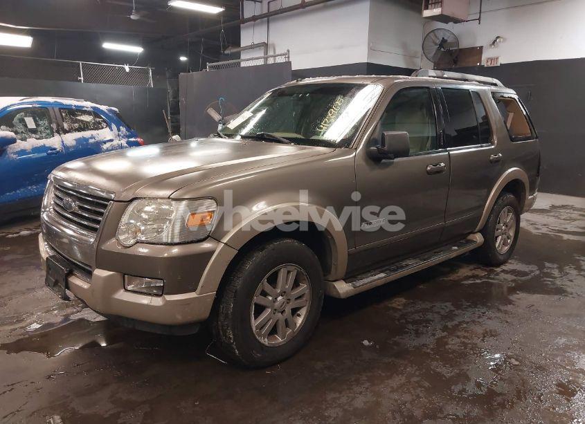 Photo 2 of 2006 Ford Explorer EDDIE BAUER (VIN 1FMEU74E76ZA27849)