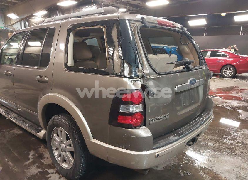 Photo 6 of 2006 Ford Explorer EDDIE BAUER (VIN 1FMEU74E76ZA27849)