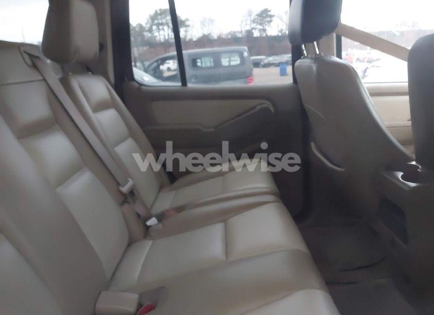 Photo 8 of 2008 Ford Explorer EDDIE BAUER (VIN 1FMEU74E88UA39458)