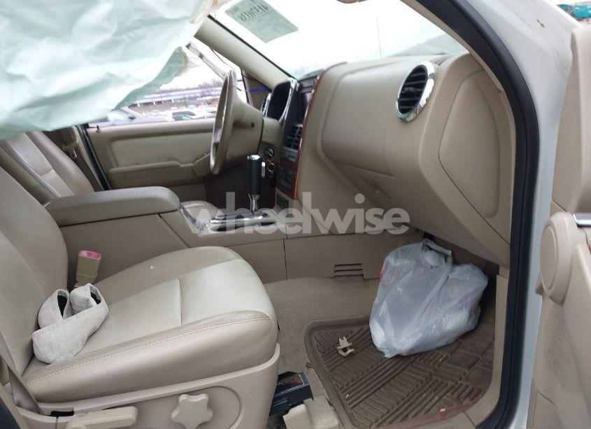 Photo 5 of 2008 Ford Explorer EDDIE BAUER (VIN 1FMEU74E88UA91348)