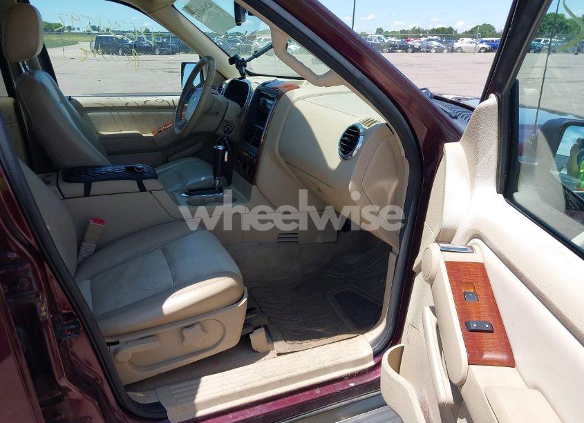 Photo 5 of 2006 Ford Explorer EDDIE BAUER (VIN 1FMEU74E96UB59508)