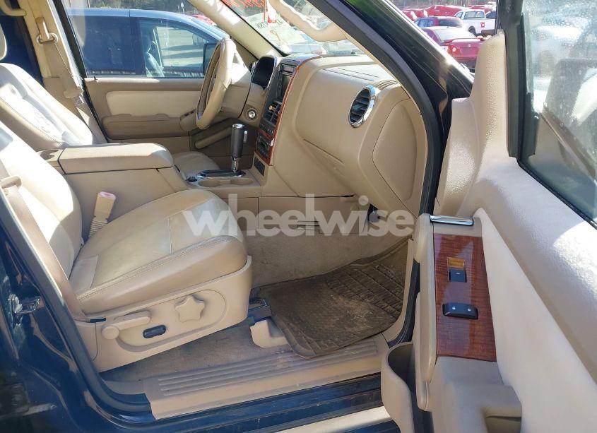 Photo 5 of 2007 Ford Explorer EDDIE BAUER (VIN 1FMEU74E97UA86688)