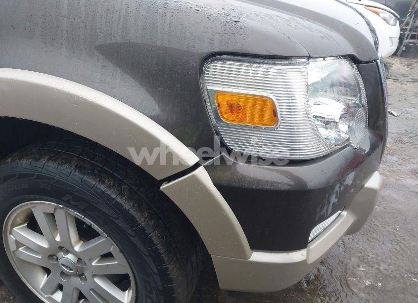 Photo 12 of 2006 Ford Explorer EDDIE BAUER (VIN 1FMEU74EX6UB30163)