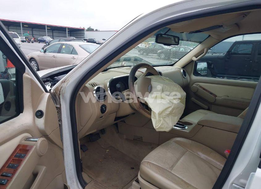 Photo 5 of 2007 Ford Explorer EDDIE BAUER (VIN 1FMEU74EX7UB39530)