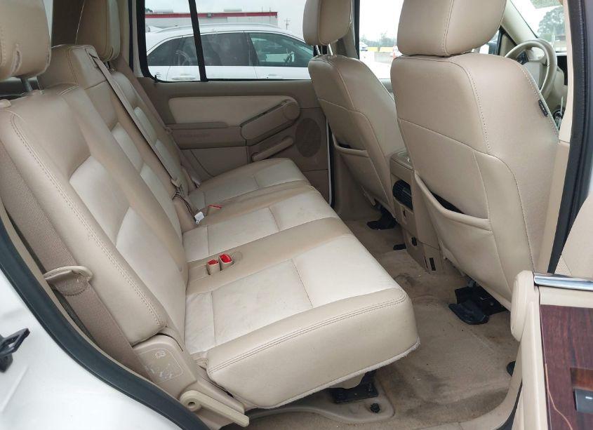 Photo 8 of 2008 Ford Explorer LIMITED (VIN 1FMEU75808UB22911)