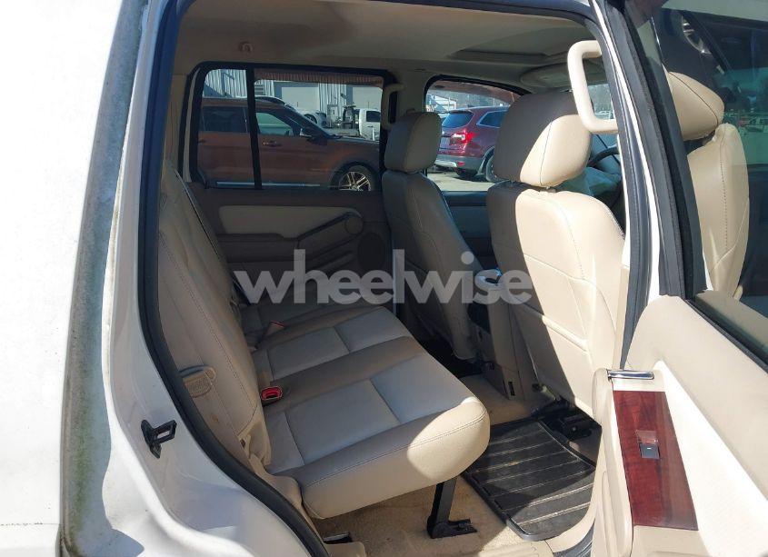 Photo 8 of 2008 Ford Explorer LIMITED (VIN 1FMEU75828UA13463)