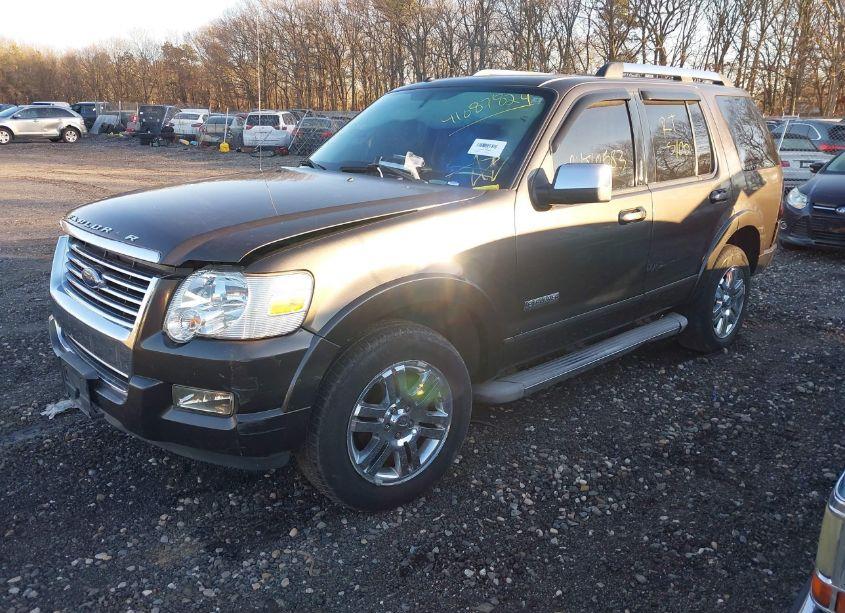 Photo 2 of 2006 Ford Explorer LIMITED (VIN 1FMEU75836UB66169)