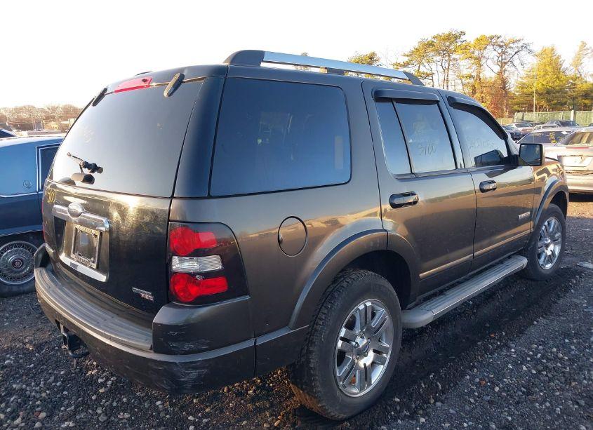Photo 4 of 2006 Ford Explorer LIMITED (VIN 1FMEU75836UB66169)
