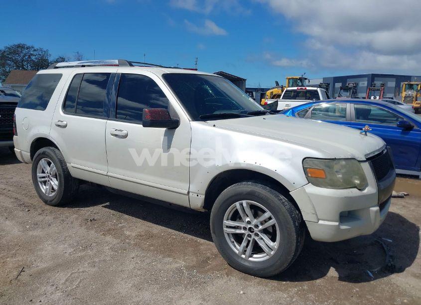 2006 Ford Explorer LIMITED (VIN 1FMEU75836ZA16498) main photo