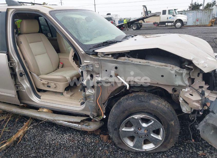 Photo 6 of 2006 Ford Explorer LIMITED (VIN 1FMEU75876UA58332)