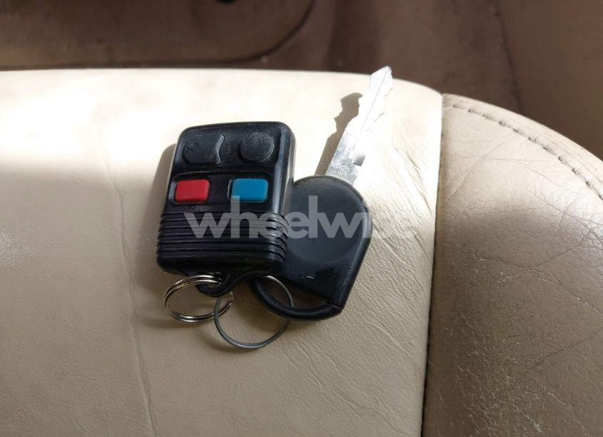 Photo 11 of 2006 Ford Explorer LIMITED (VIN 1FMEU75876ZA26290)