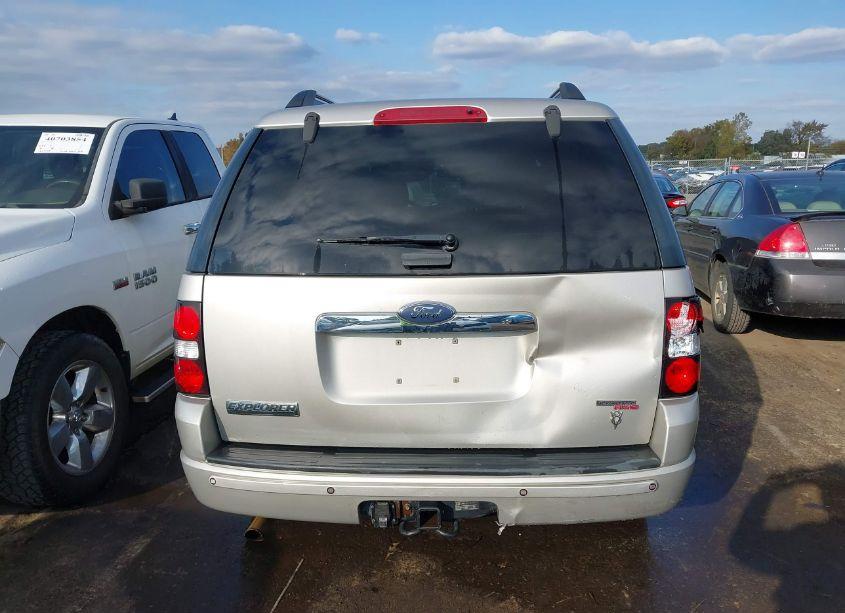 Photo 16 of 2006 Ford Explorer LIMITED (VIN 1FMEU758X6UB26252)