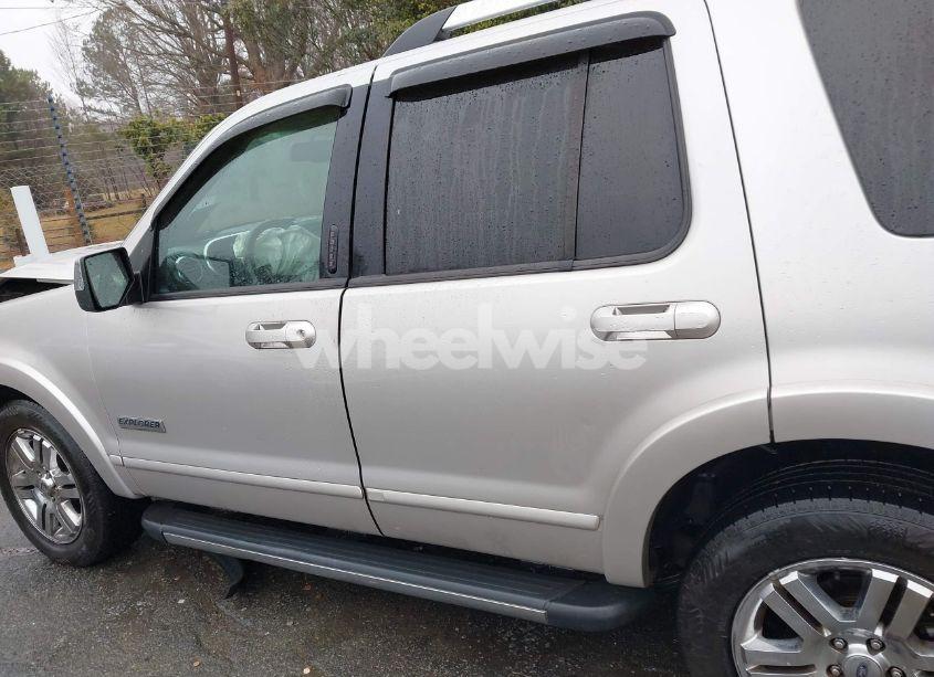 Photo 14 of 2006 Ford Explorer LIMITED (VIN 1FMEU75E06UA78072)