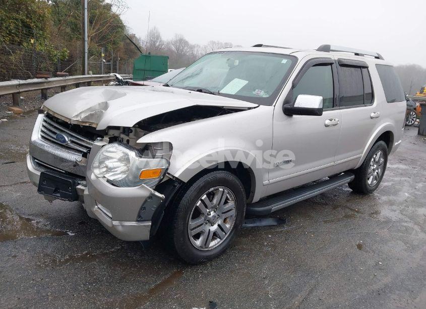 Photo 2 of 2006 Ford Explorer LIMITED (VIN 1FMEU75E06UA78072)