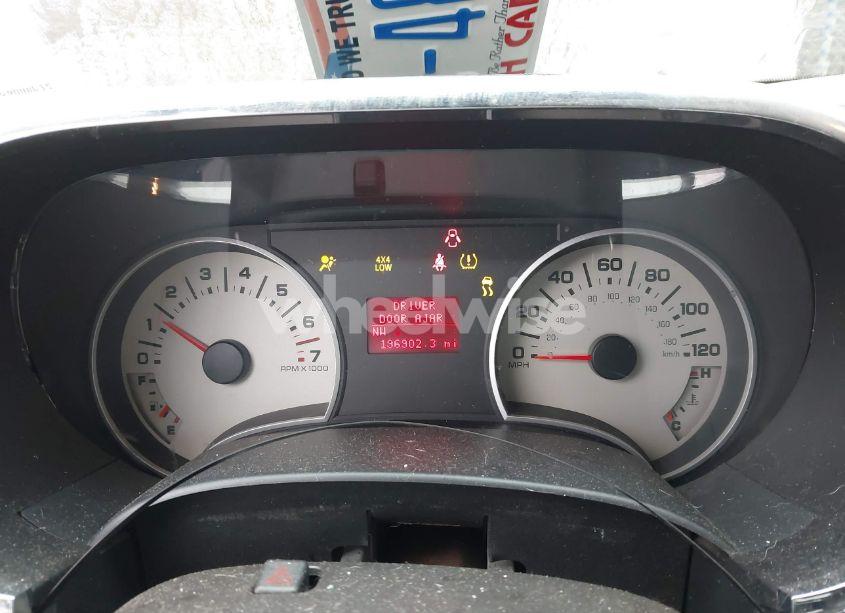 Photo 7 of 2006 Ford Explorer LIMITED (VIN 1FMEU75E06UA78072)