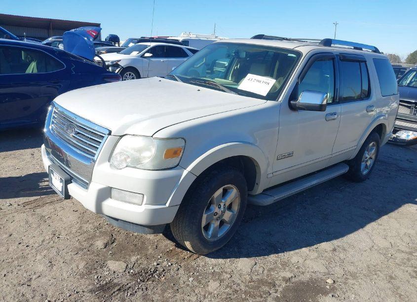 Photo 2 of 2006 Ford Explorer LIMITED (VIN 1FMEU75E06ZA10180)