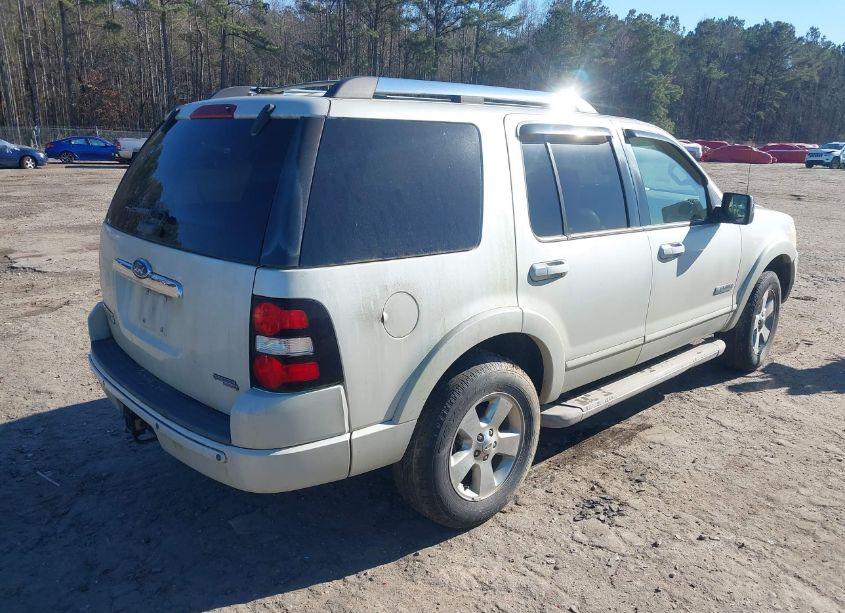 Photo 4 of 2006 Ford Explorer LIMITED (VIN 1FMEU75E06ZA10180)