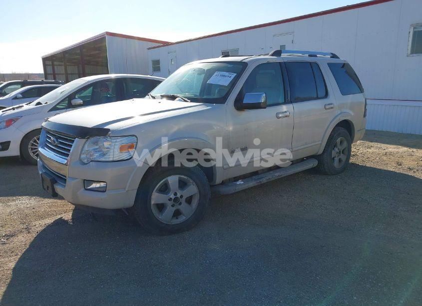 Photo 2 of 2006 Ford Explorer LIMITED (VIN 1FMEU75E06ZA14701)