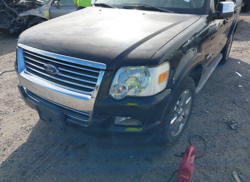 Photo 6 of 2008 Ford Explorer LIMITED (VIN 1FMEU75E28UA27773)