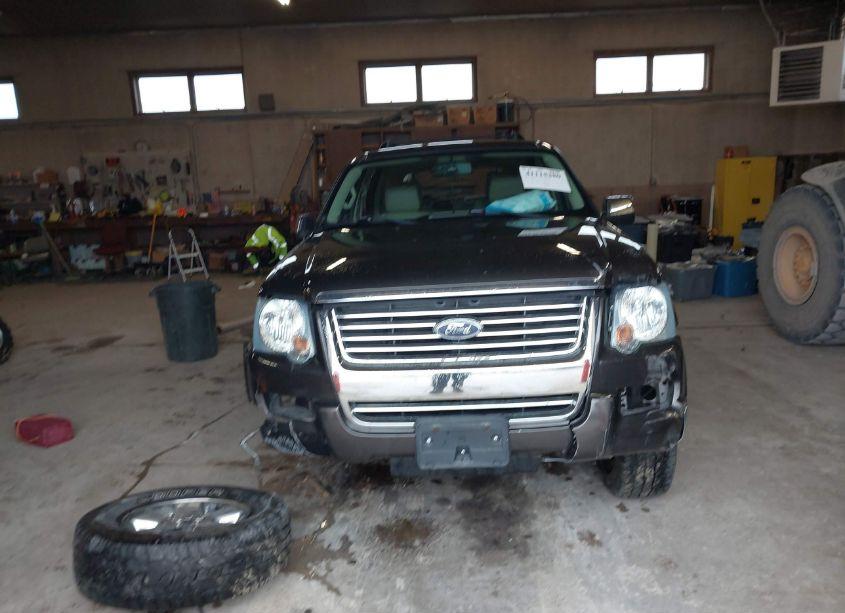 Photo 12 of 2006 Ford Explorer LIMITED (VIN 1FMEU75E66UB27713)