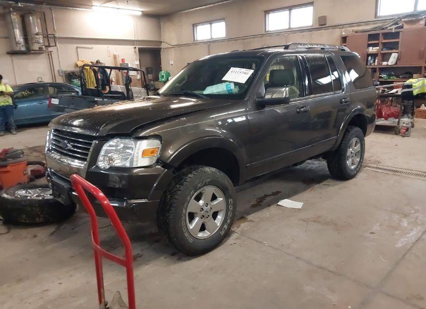 Photo 2 of 2006 Ford Explorer LIMITED (VIN 1FMEU75E66UB27713)