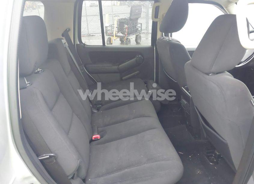 Photo 8 of 2010 Ford Explorer XLT (VIN 1FMEU7D87AUA69194)