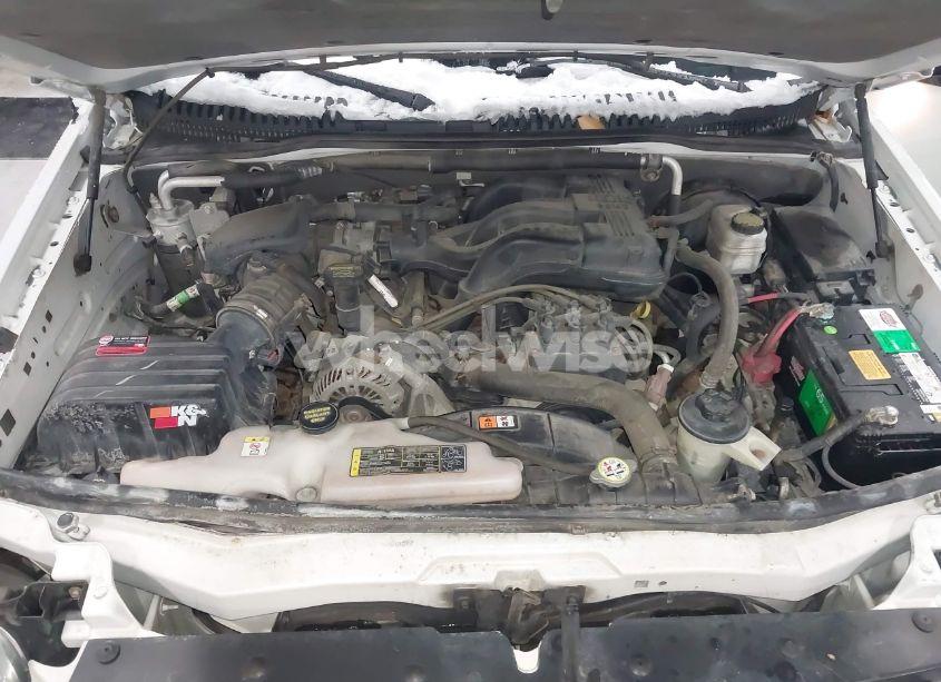 Photo 10 of 2010 Ford Explorer XLT (VIN 1FMEU7DE0AUA12471)