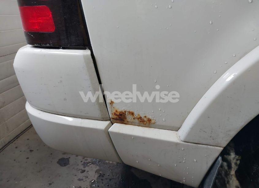 Photo 6 of 2010 Ford Explorer XLT (VIN 1FMEU7DE0AUA12471)