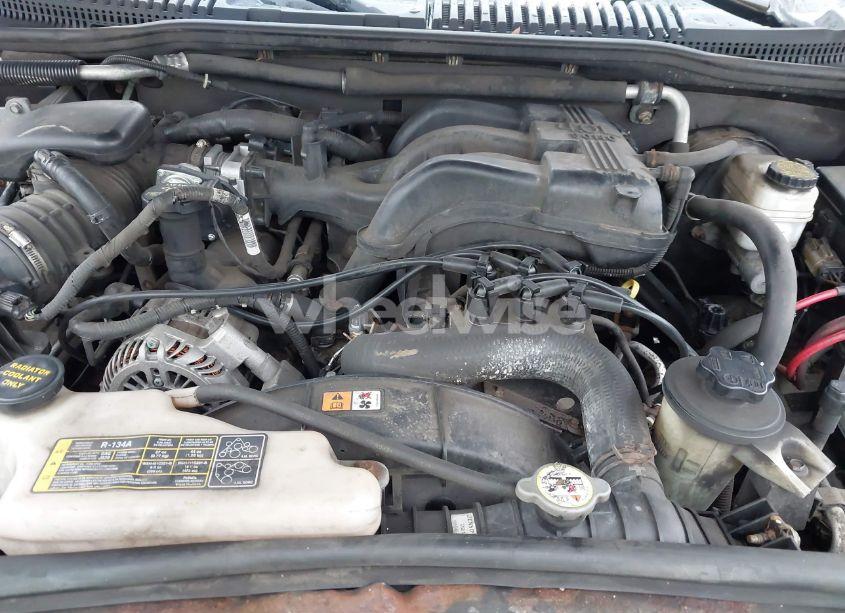 Photo 10 of 2010 Ford Explorer XLT (VIN 1FMEU7DE0AUA79121)