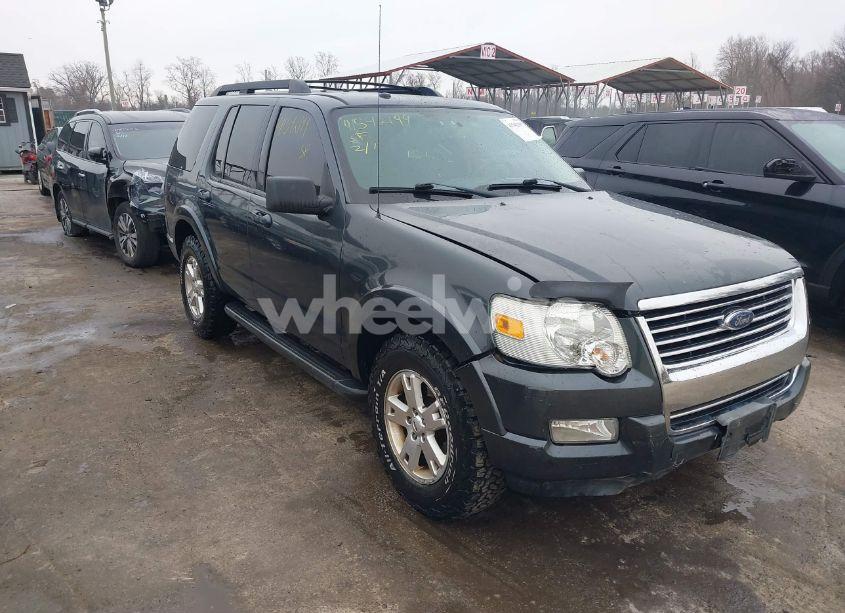 2010 Ford Explorer XLT (VIN 1FMEU7DE0AUA89695) main photo