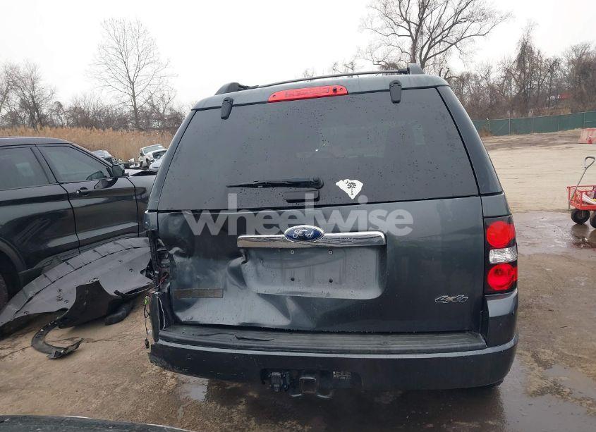 Photo 16 of 2010 Ford Explorer XLT (VIN 1FMEU7DE0AUA89695)