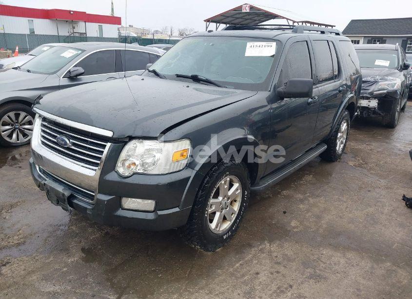 Photo 2 of 2010 Ford Explorer XLT (VIN 1FMEU7DE0AUA89695)