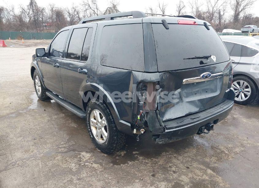 Photo 3 of 2010 Ford Explorer XLT (VIN 1FMEU7DE0AUA89695)