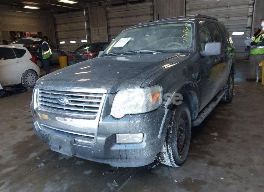 Photo 2 of 2010 Ford Explorer XLT (VIN 1FMEU7DE0AUA91432)