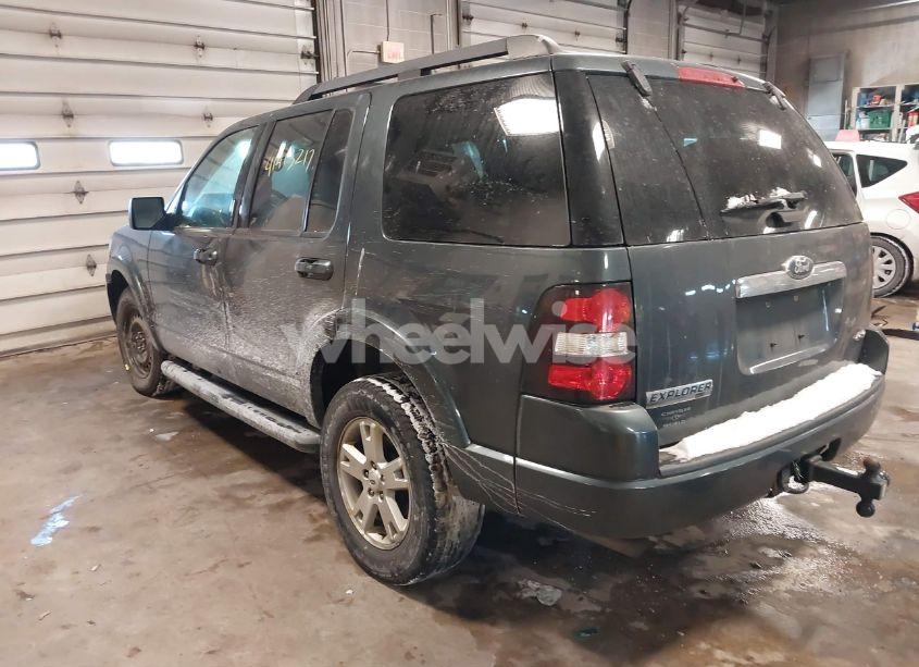 Photo 3 of 2010 Ford Explorer XLT (VIN 1FMEU7DE0AUA91432)