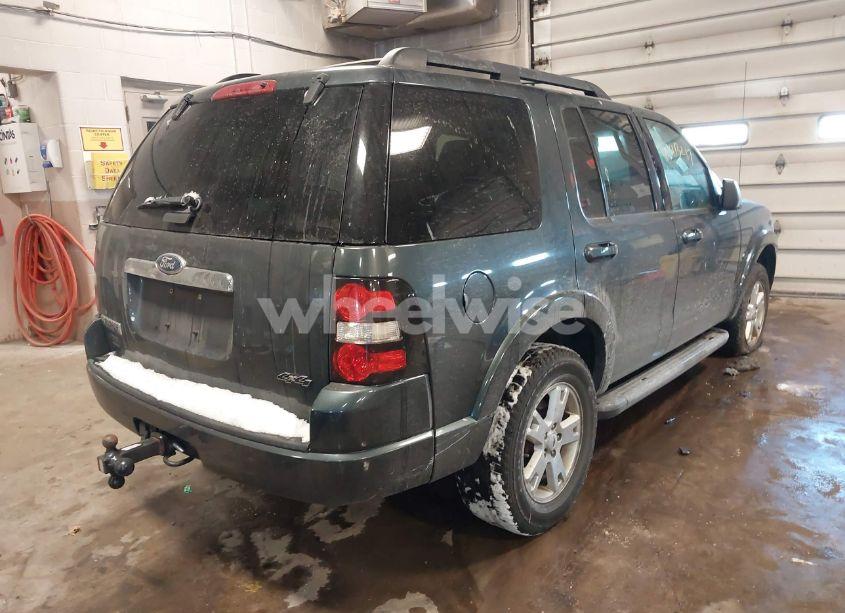 Photo 4 of 2010 Ford Explorer XLT (VIN 1FMEU7DE0AUA91432)