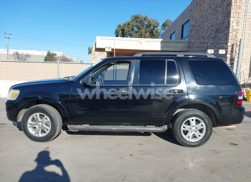 Photo 14 of 2010 Ford Explorer XLT (VIN 1FMEU7DE1AUA60805)