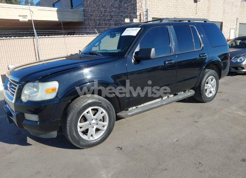 Photo 2 of 2010 Ford Explorer XLT (VIN 1FMEU7DE1AUA60805)