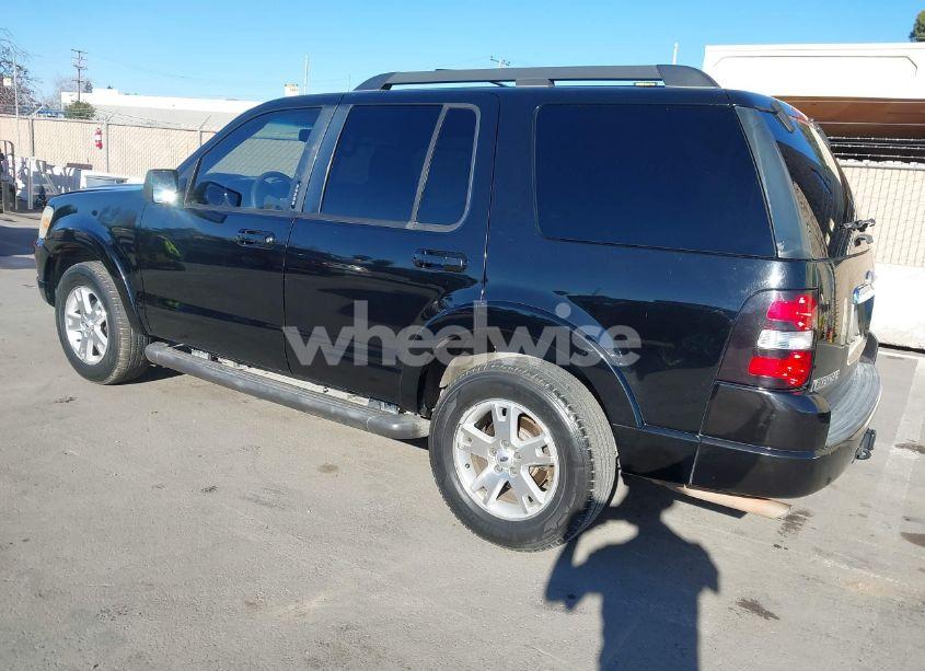 Photo 3 of 2010 Ford Explorer XLT (VIN 1FMEU7DE1AUA60805)