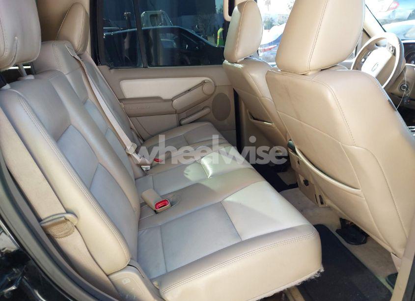 Photo 8 of 2010 Ford Explorer XLT (VIN 1FMEU7DE1AUA60805)