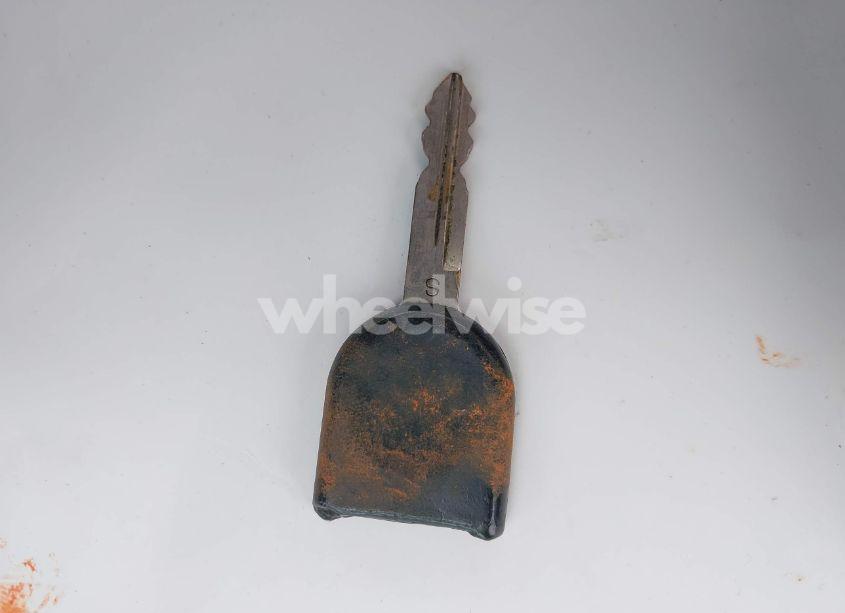 Photo 11 of 2010 Ford Explorer XLT (VIN 1FMEU7DE1AUA64854)