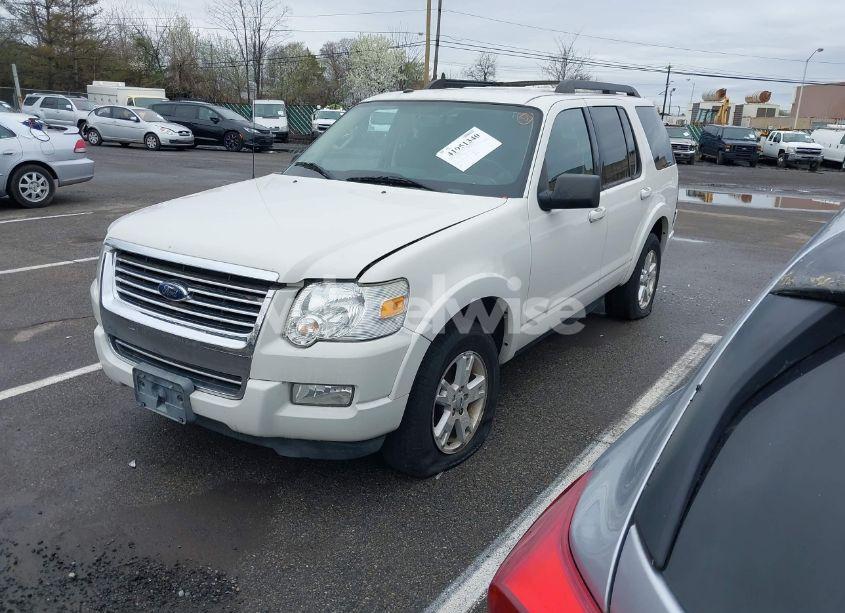 Photo 2 of 2010 Ford Explorer XLT (VIN 1FMEU7DE1AUA64854)