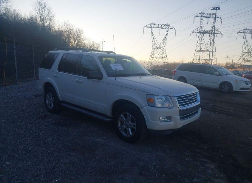 2010 Ford Explorer XLT (VIN 1FMEU7DE1AUA91651) main photo