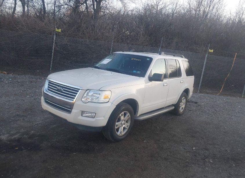 Photo 2 of 2010 Ford Explorer XLT (VIN 1FMEU7DE1AUA91651)