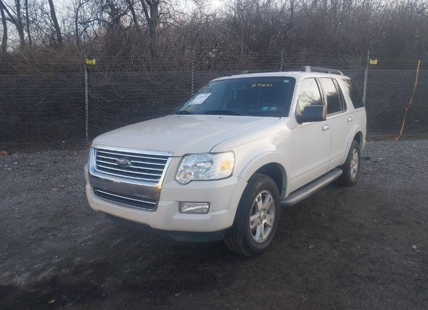 Photo 6 of 2010 Ford Explorer XLT (VIN 1FMEU7DE1AUA91651)