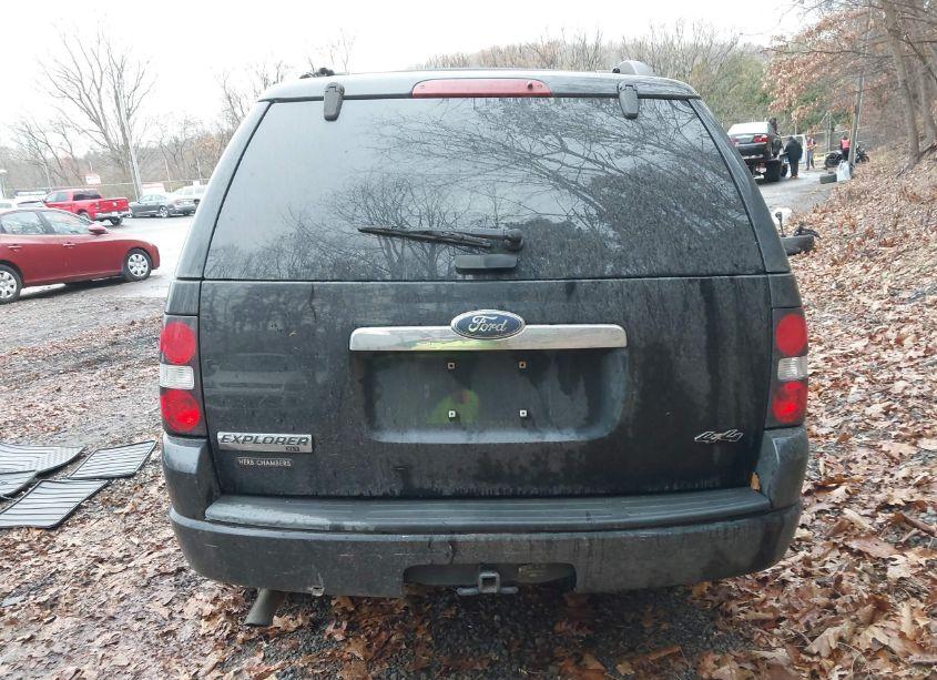 Photo 16 of 2010 Ford Explorer XLT (VIN 1FMEU7DE2AUA32429)