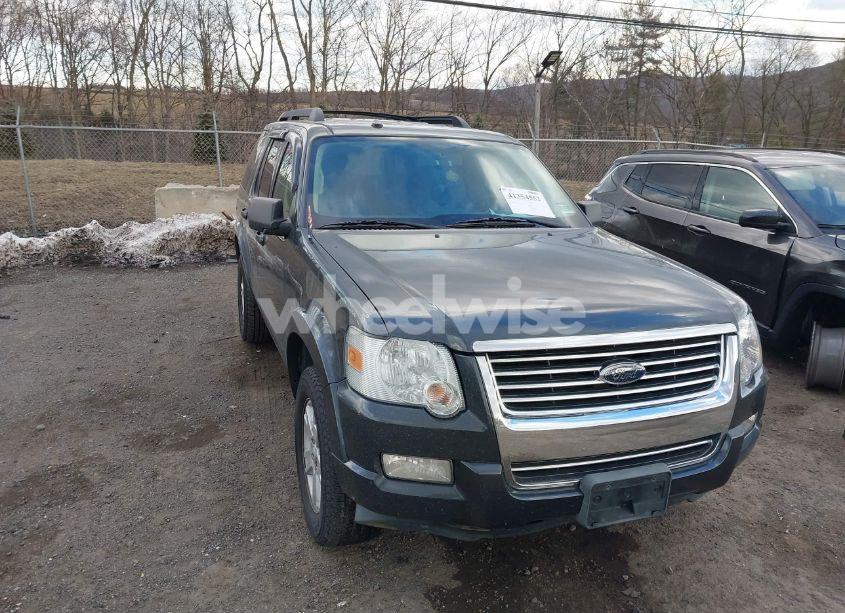 Photo 6 of 2010 Ford Explorer XLT (VIN 1FMEU7DE2AUA71280)