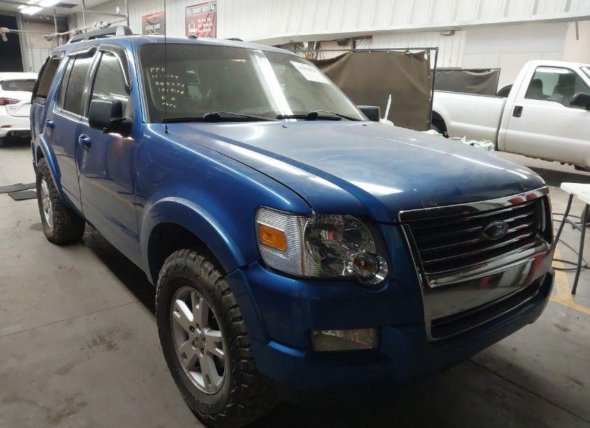 2010 Ford Explorer XLT (VIN 1FMEU7DE3AUA80246) main photo