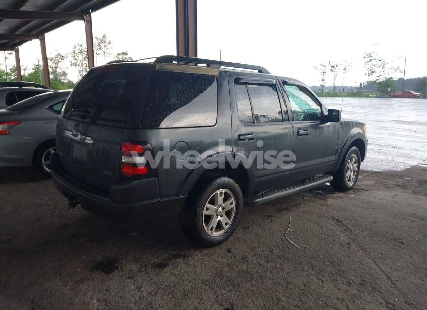 Photo 4 of 2010 Ford Explorer XLT (VIN 1FMEU7DE4AUA46736)