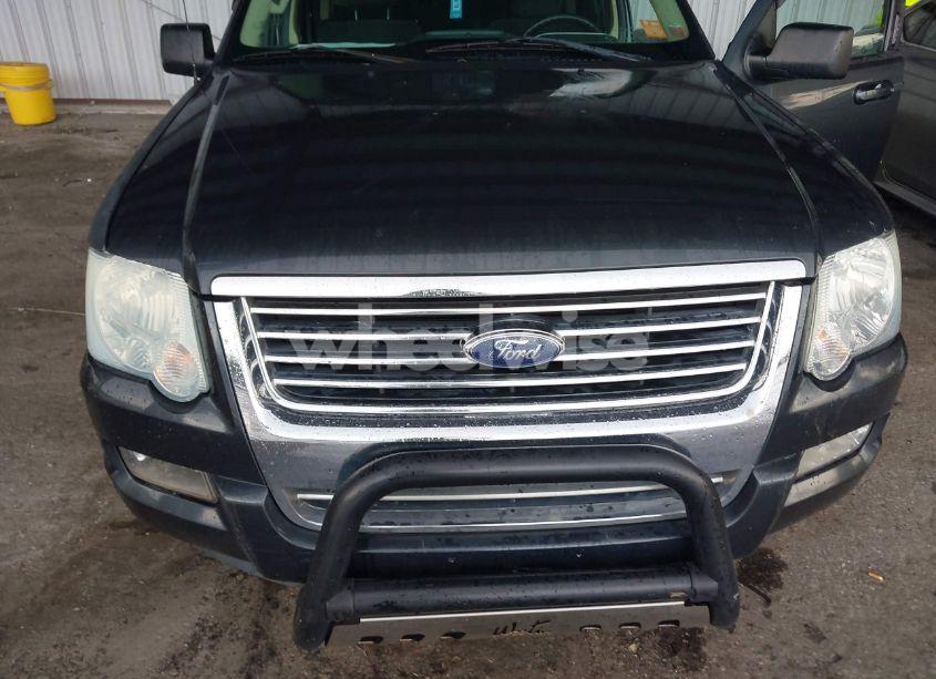 Photo 6 of 2010 Ford Explorer XLT (VIN 1FMEU7DE4AUA46736)